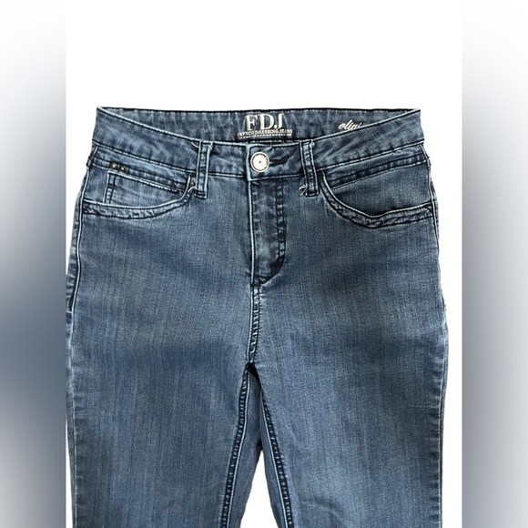 French Dressing Jeans Olivia Curvy Fit - Picture 2 of 10
